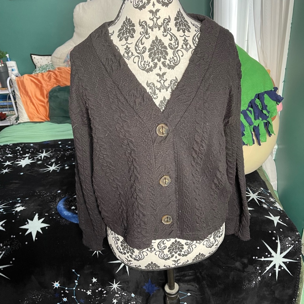 Francesca’s Button Up Cardigan